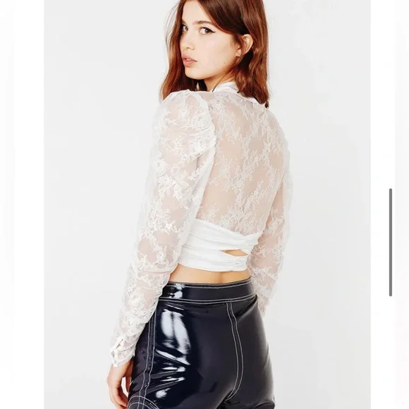 For Love & Lemons Farrah Blouse - Picture 6 of 9